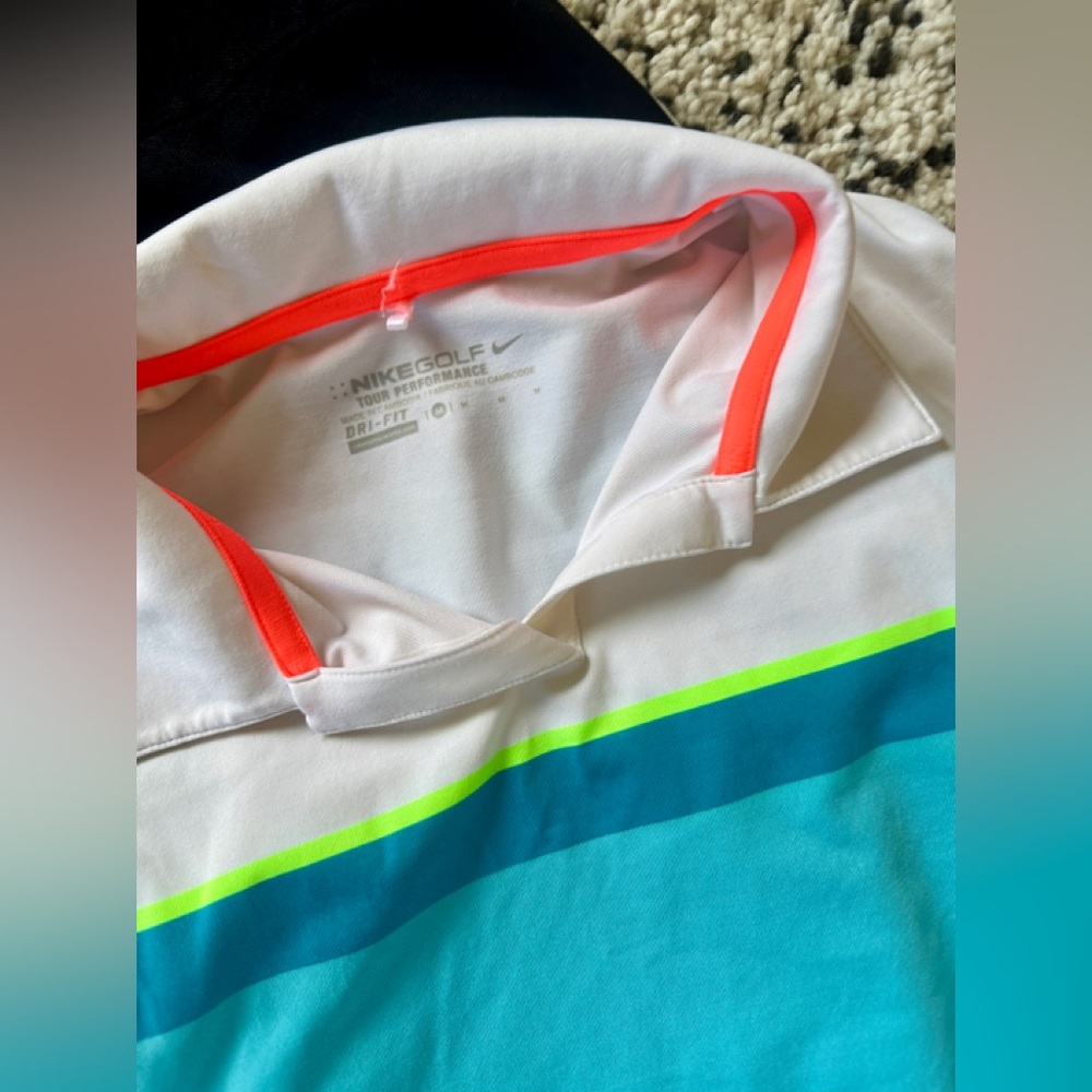 Women’s Golf AthleticWear - Picture 2 of 4